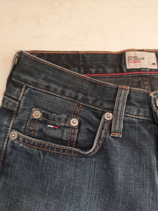 Blugi tommy hilfiget