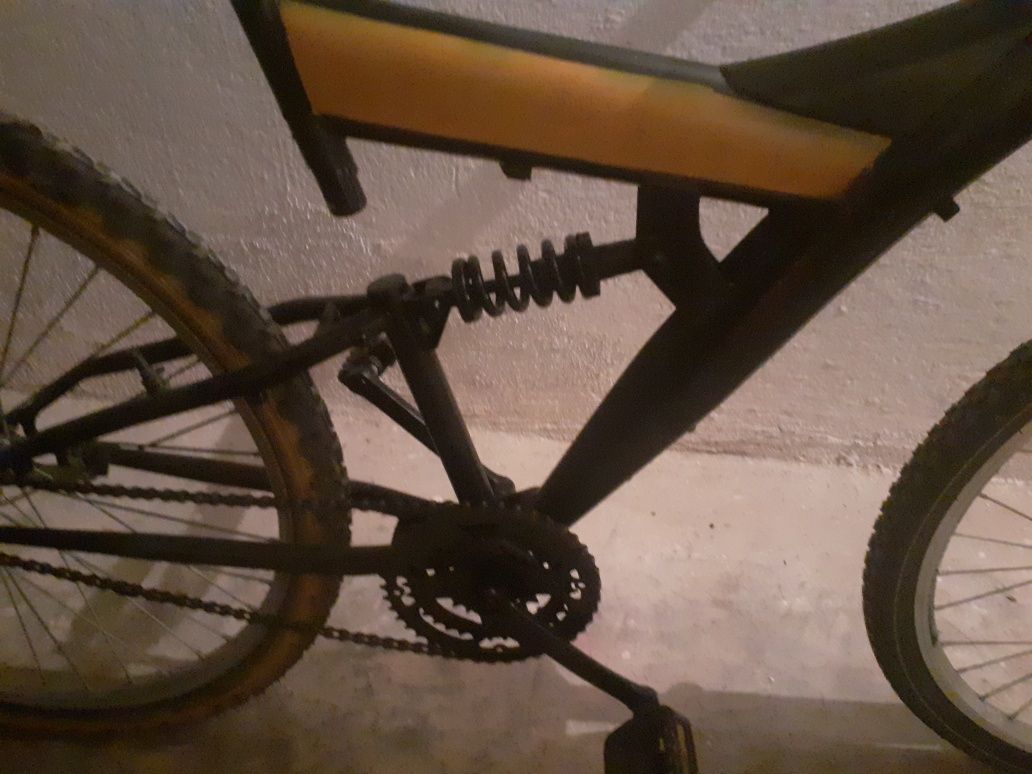 Bicicleta electrica pe 26'