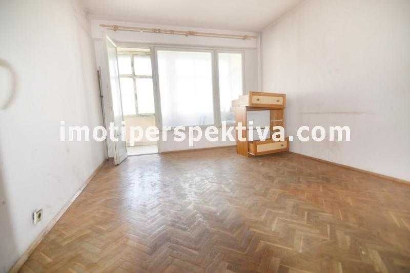 Продава се Тристаен апартамент в Пловдив, Кючук Париж - 67 кв.м за 1389 €/кв.м - Снимка #1