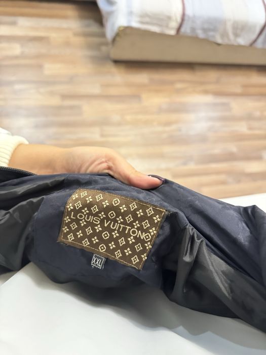 Продам зимнюю женскую куртку