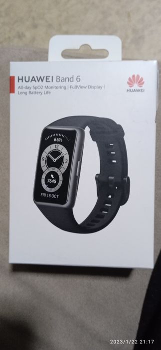 Продам смарт фитнес часы Huawei Band 6