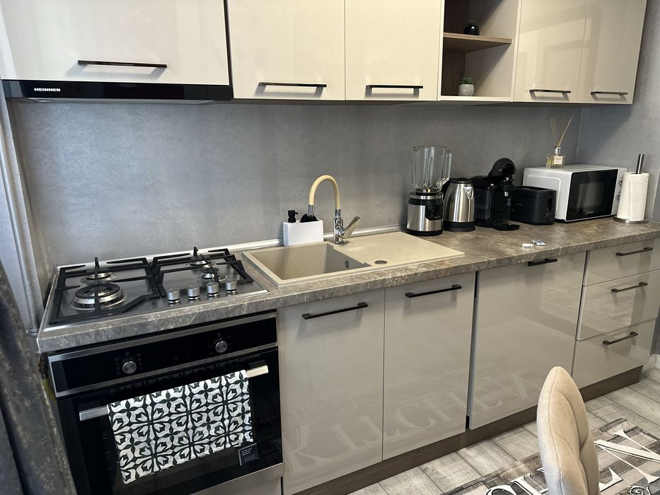 Regim Hotelier, Apartament 2 camere – centru, parcare inclusă.