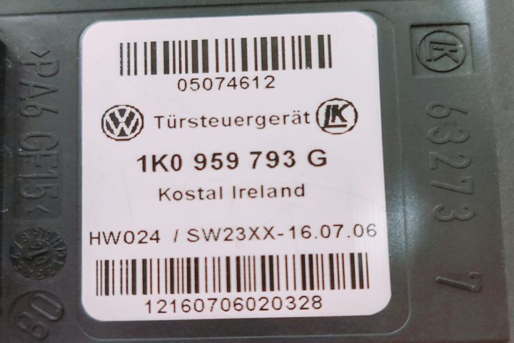 Motoras  macara stanga fata 1T0959701B / 1K0959793G Volkswagen VW Cad