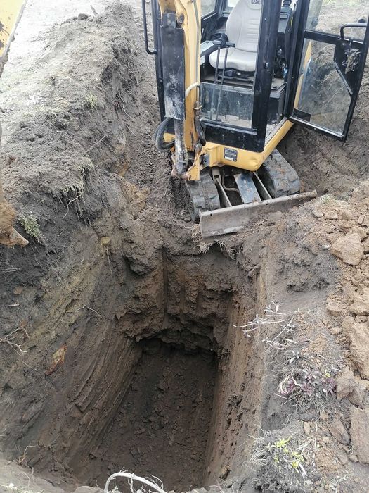 мини багер cat 301.5 1.7t. 17кс.