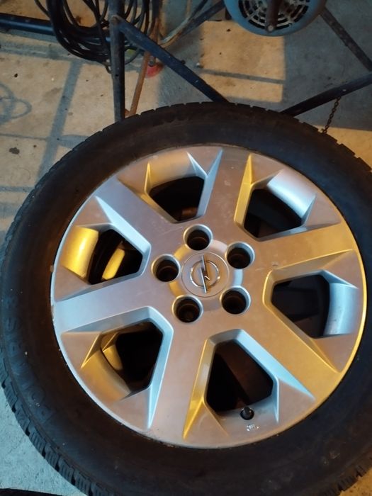 Jante aluminiu Opel.