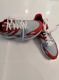 Nike D/MS/X маратонки 36ном.