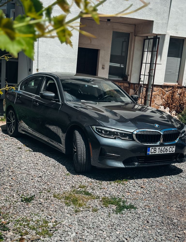 BMW 330i / XDrive / Sport Line / Камера / FULL LED / Подгрев