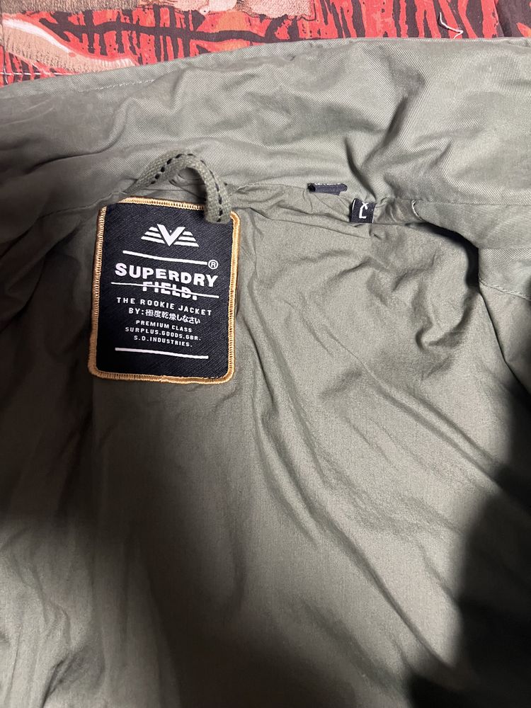 SUPERDRY яке тип военно