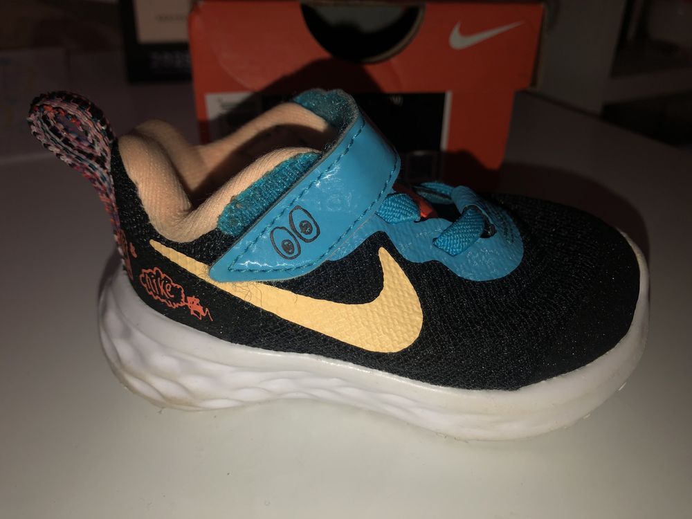 Бебешки маратонки nike