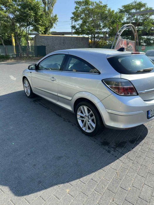 Opel Astra H GTC 1.9 120hp