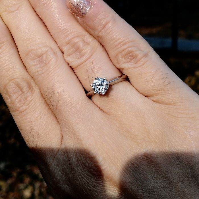 Кольцо с бриллиантом 1 карат