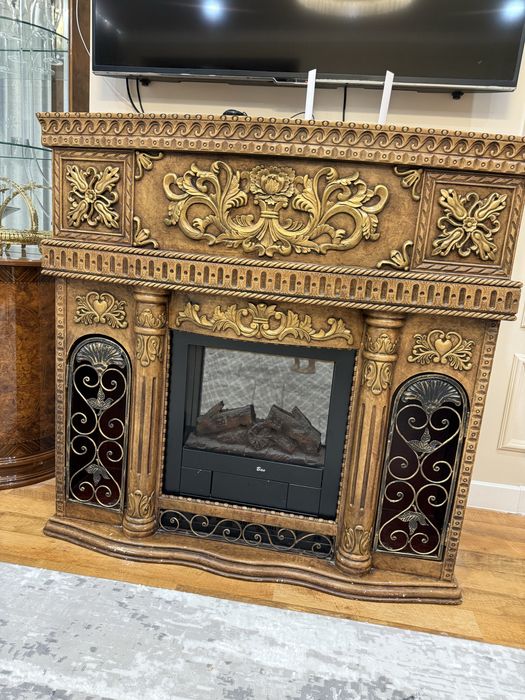 Продам камин заказывали с Италии.