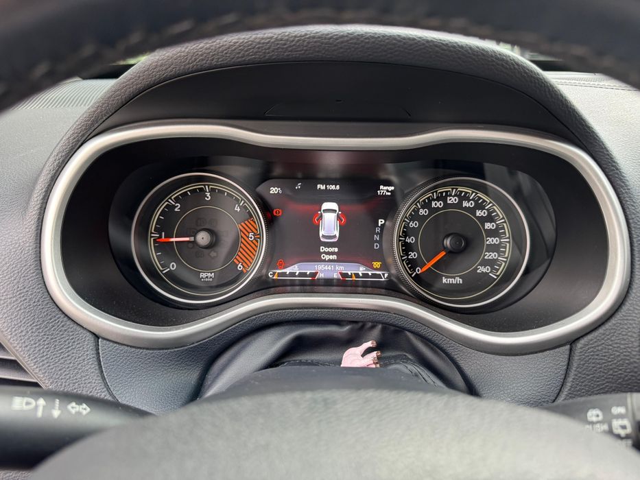Jeep Cherokee  2014