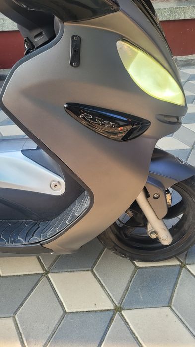 Vând Malaguti Madison RS 250