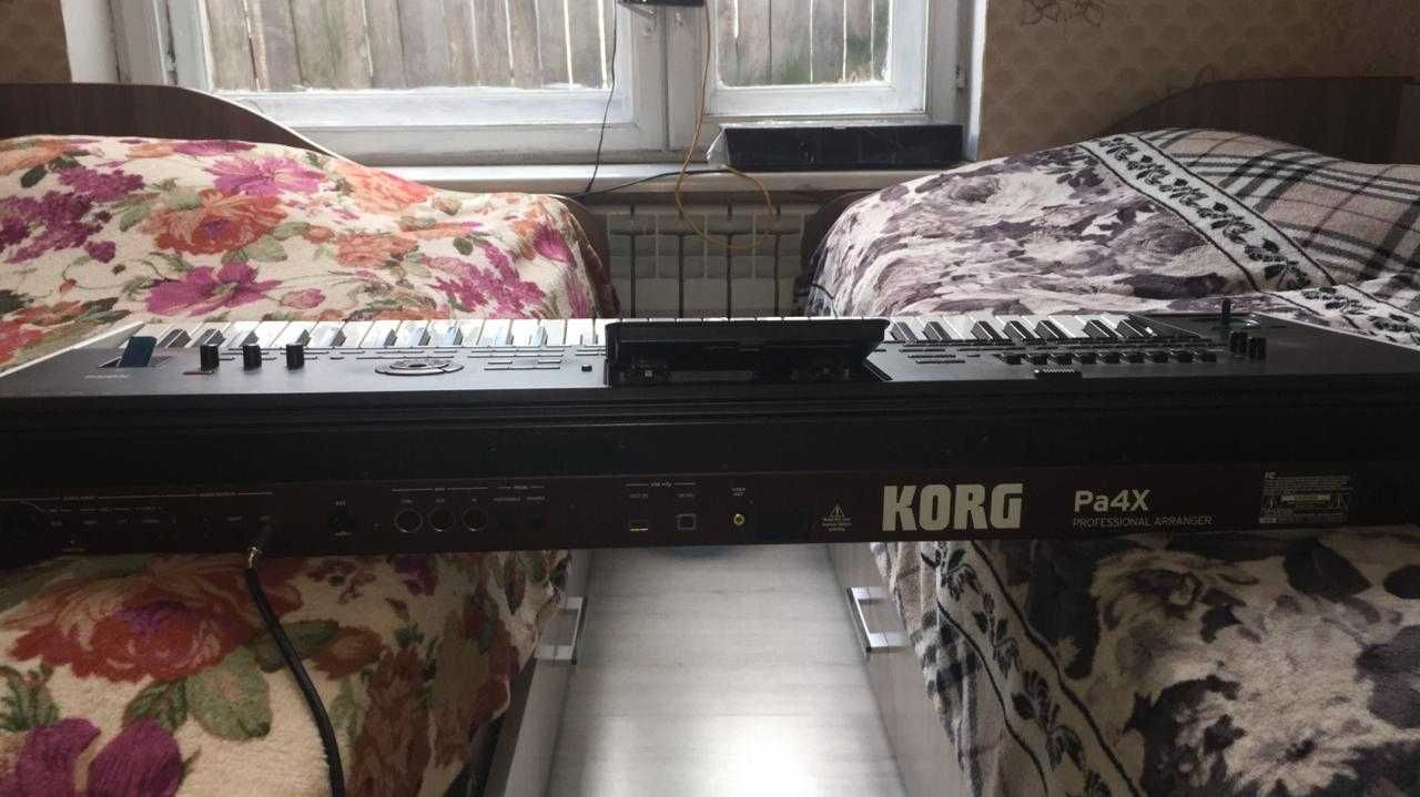 Синтезатор Korg Pa 4x pro