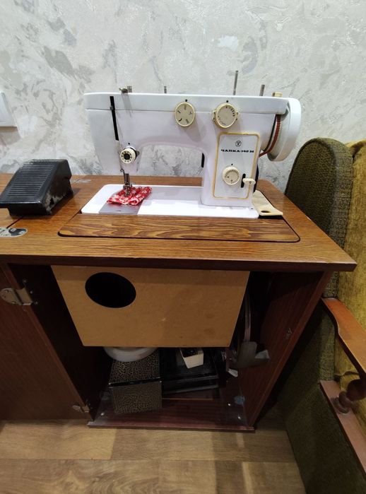 Швейная машина в хорошем состоянии