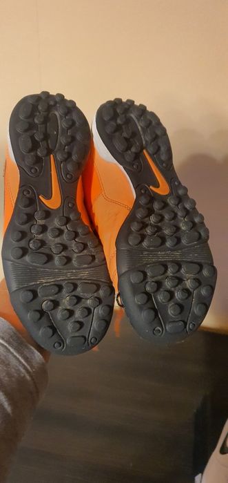 Детски маратонки за футбол Nike