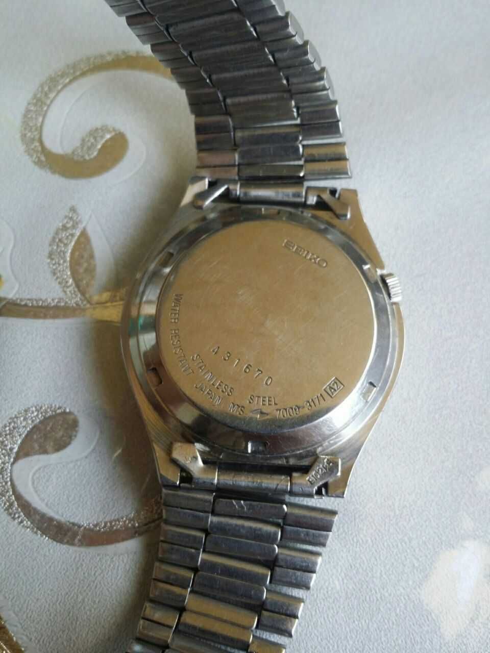 Продам наручные часы "SEIKO"