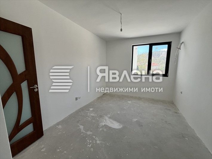 Продава се Двустаен апартамент в Варна, Виница - 75 кв.м за 1454 €/кв.м - Снимка #1