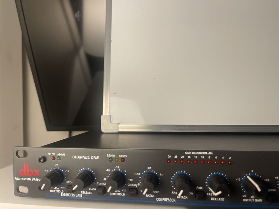 DBX 166 XL 3в1 Compressor/Limiter/Gate