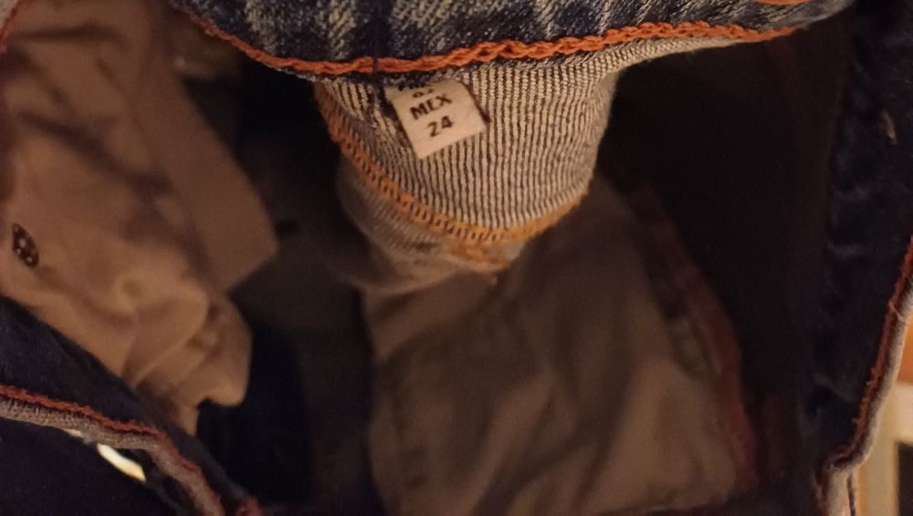 Дамски дънки различни модели