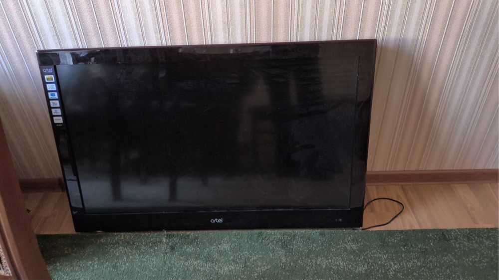 Телевизор 43 лик сатылады