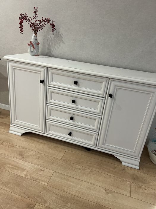 Продаю Комод Беларусский в хорошем состояний