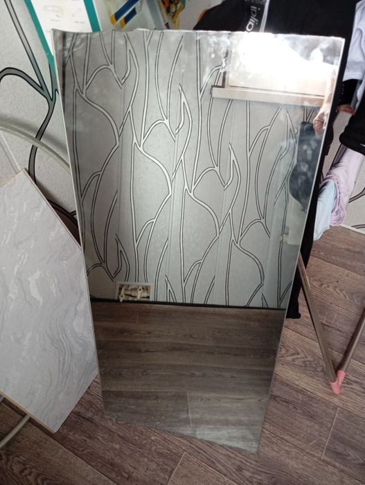 Зеркало б/у фабричное