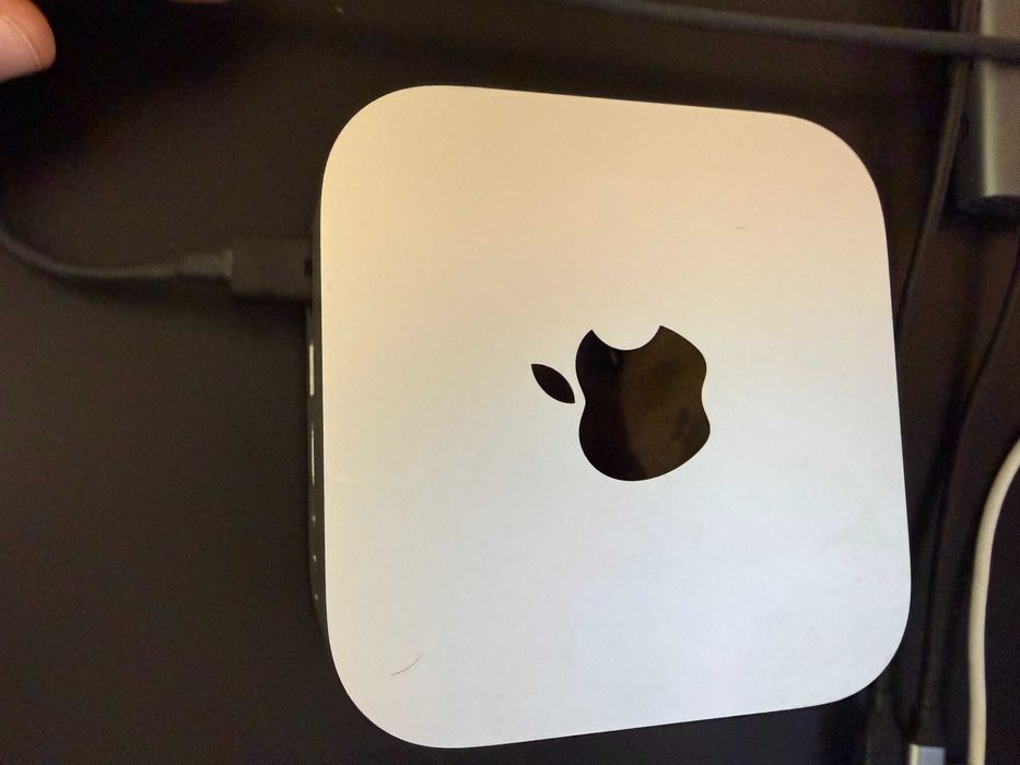 Mac Mini M4 Pro / 64GB RAM / 512GB SSD — 1 г. остатъчна гаранция.