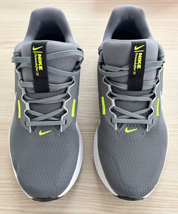 Adidasi de alergare NIKE