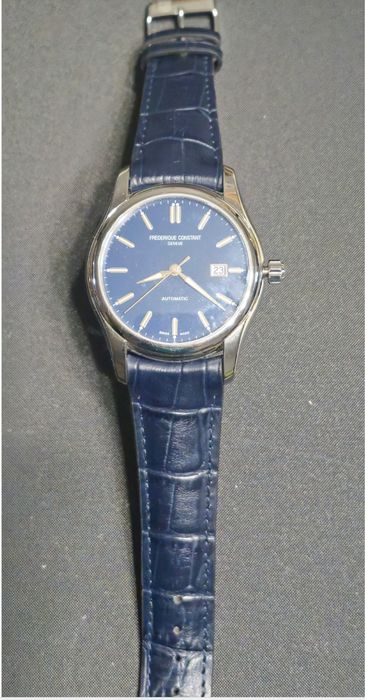 Часовник Frederique Constant