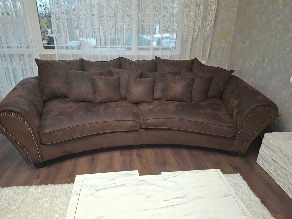 Холна гарнитура в кафяво