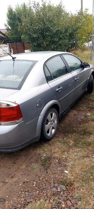 Vând Opel Vectra