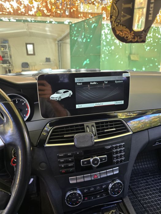 Navigatie android Mercedes C Class w204 Carplay Waze YouTube BT