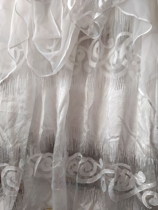 Продам тюль для окна