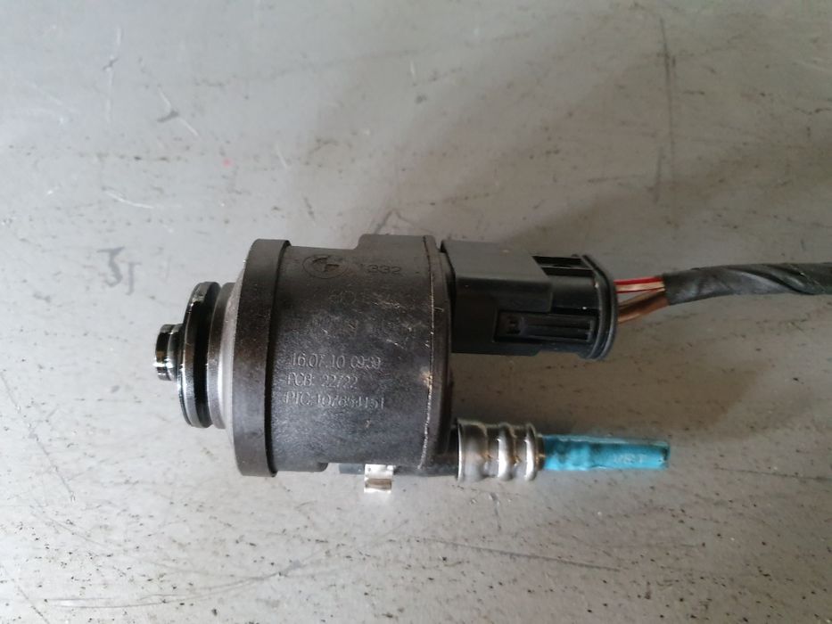 Preincalzitor motorina BMW seria 5 F10 F11 cod: 7801209