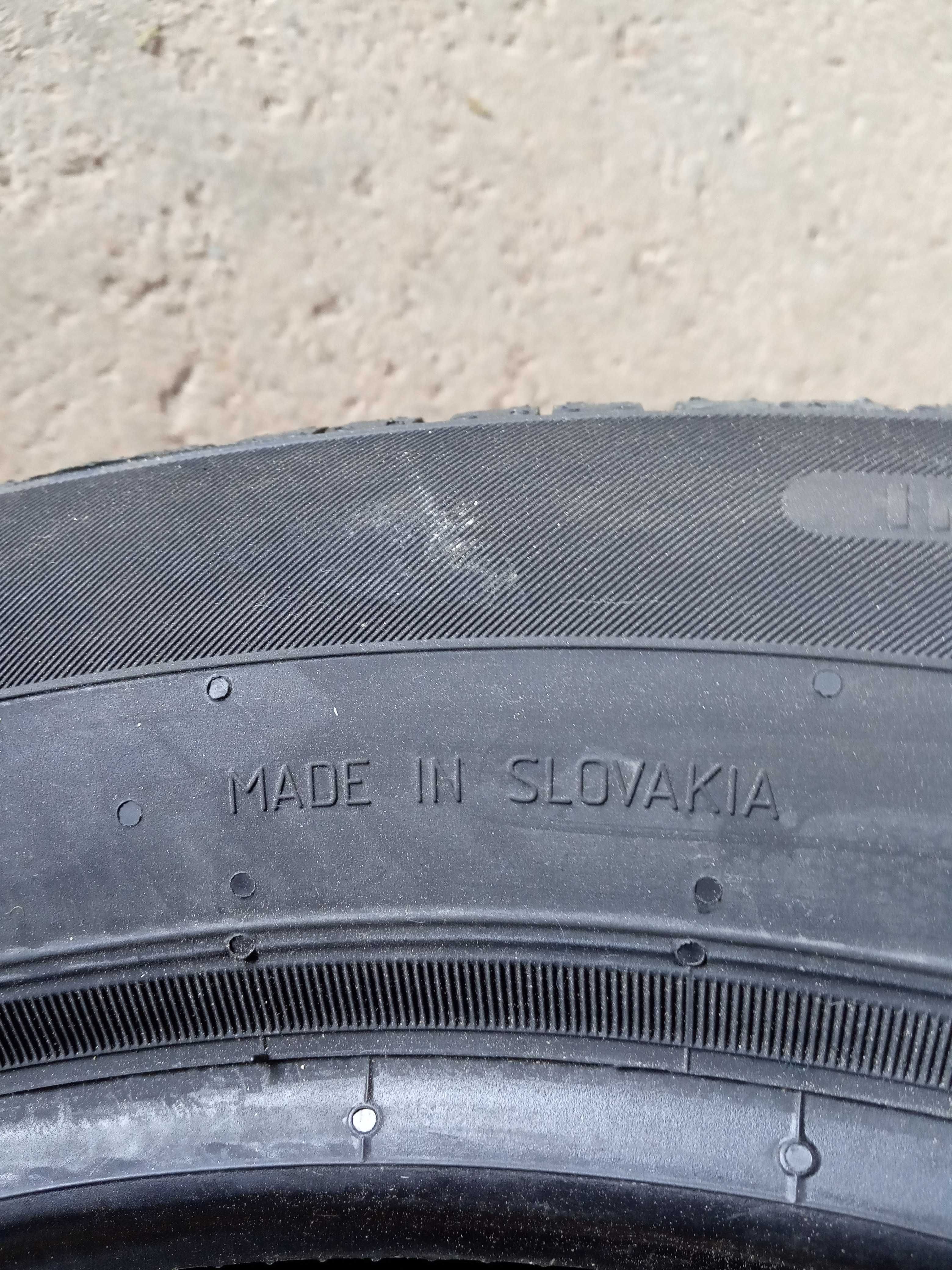 4 Нови зимни гуми 205/55 R16 Continental WC TS860S * SSR RUNFLAT 91H