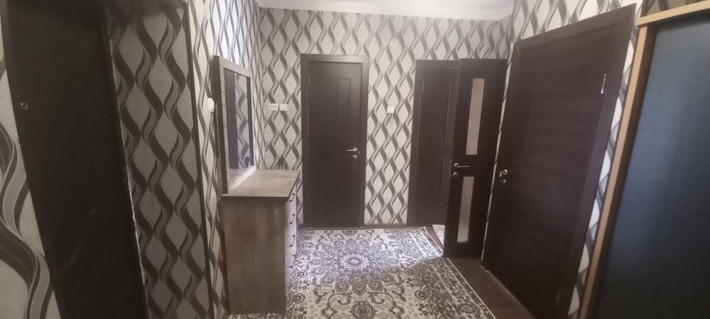 Yangihayot tumani 9-qurilish hududi. 2 xona kelishilsa hamma narsa qol
