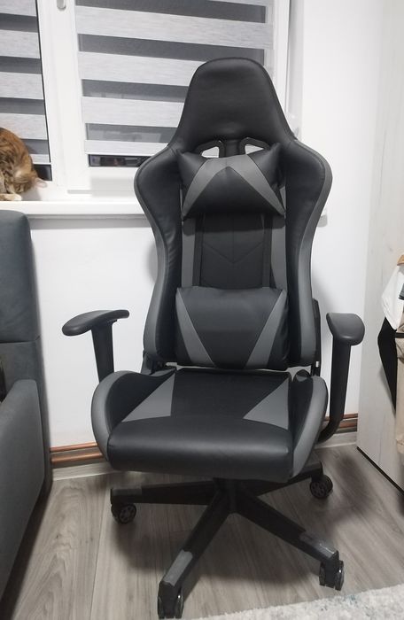Scaun Gaming produs nou!