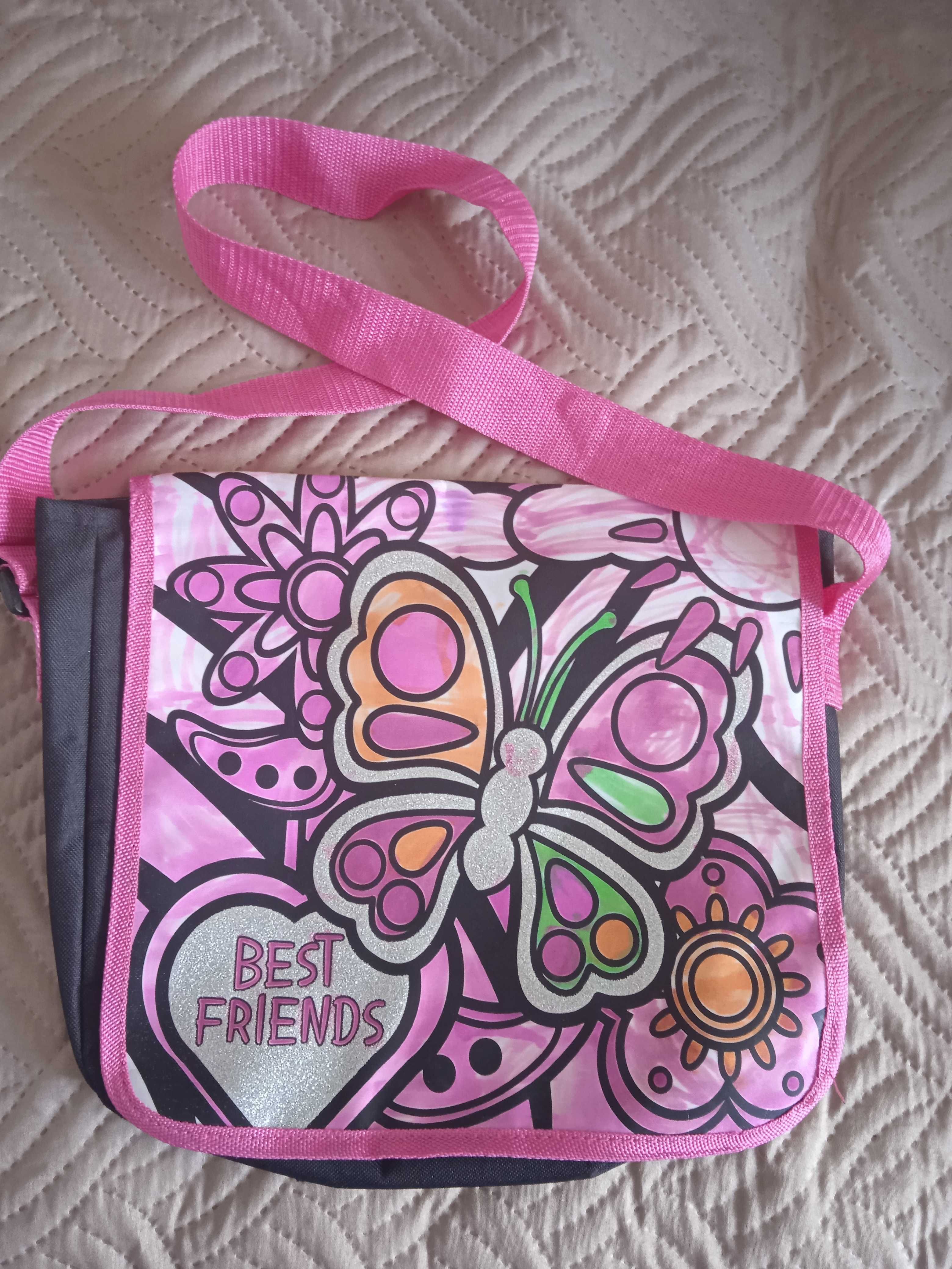 Красива чанта за момиче