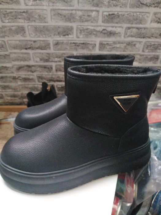 Ghete de iarna, noi, 39,Laura Passini