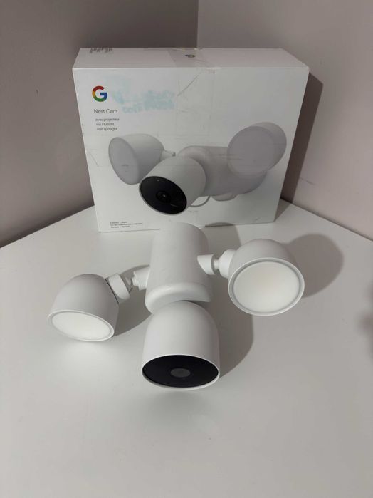 Camera de supraveghere Google Nest Cam + Proiector