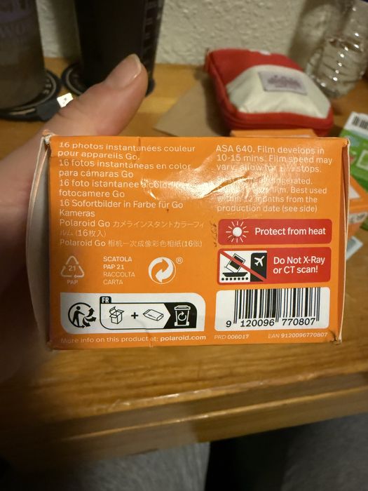 Polaroid Go film color снимки за камера полароид