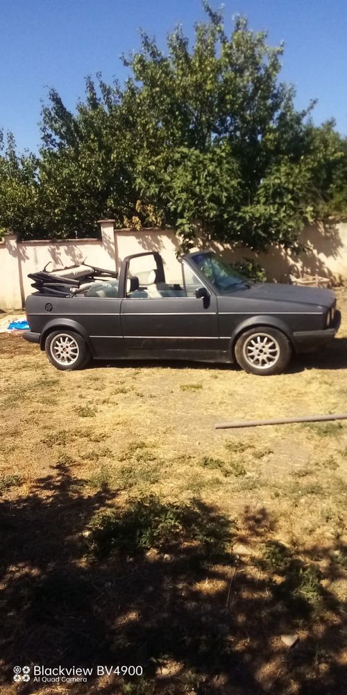 Vlkswagen golf.