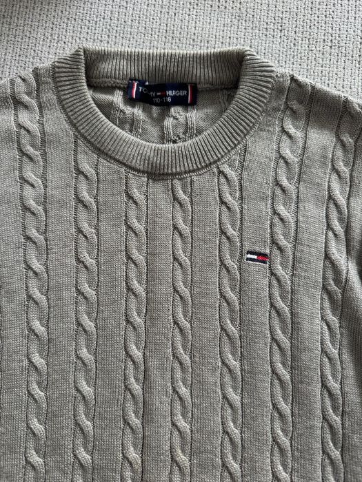 Pulover Tommy marimea 110-116