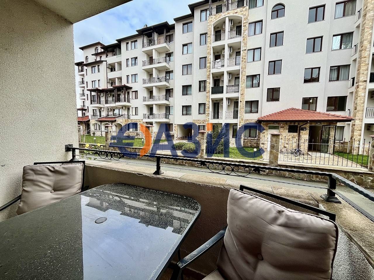 Продава се Двустаен апартамент в с. Равда, Област Бургас - 65 кв.м за 1122 €/кв.м - Снимка #9