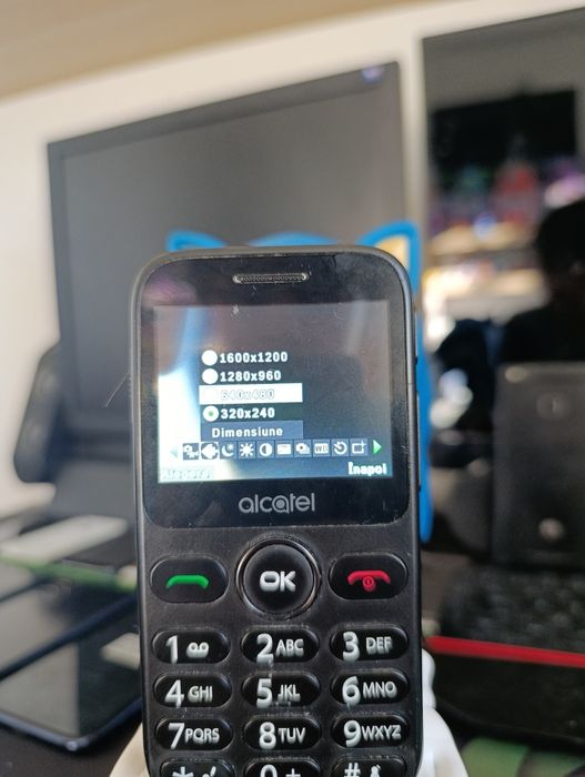 Telefon Alcatel ideal pt pers în vârstă