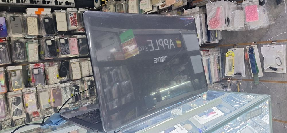 Acer Noutbook Sotiladi
