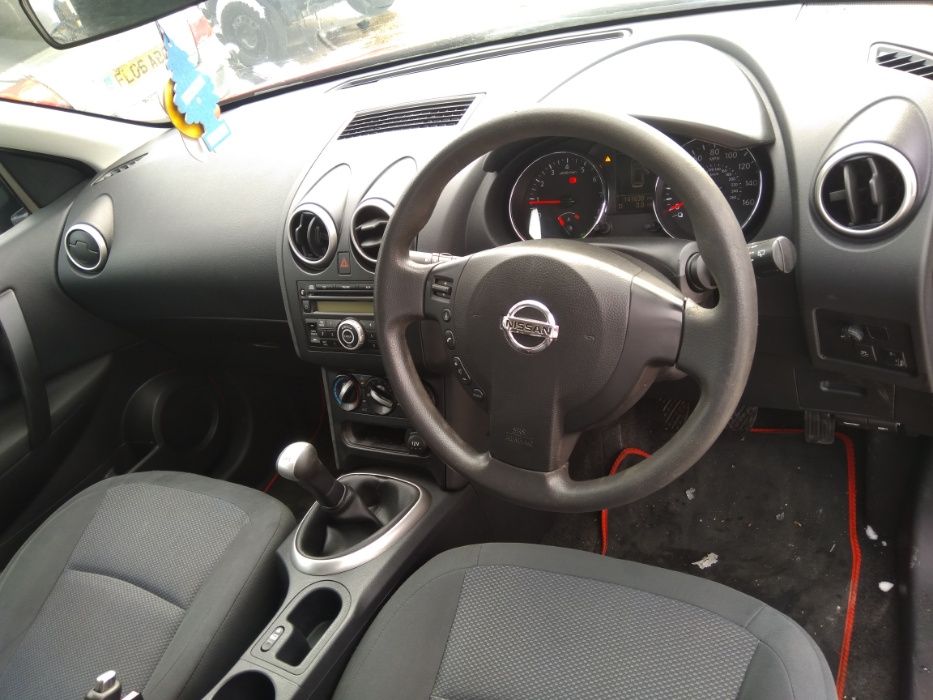 На части Нисан Кашкай 1,6 бензин 114к.с. 2010г. Nissan Qashqai