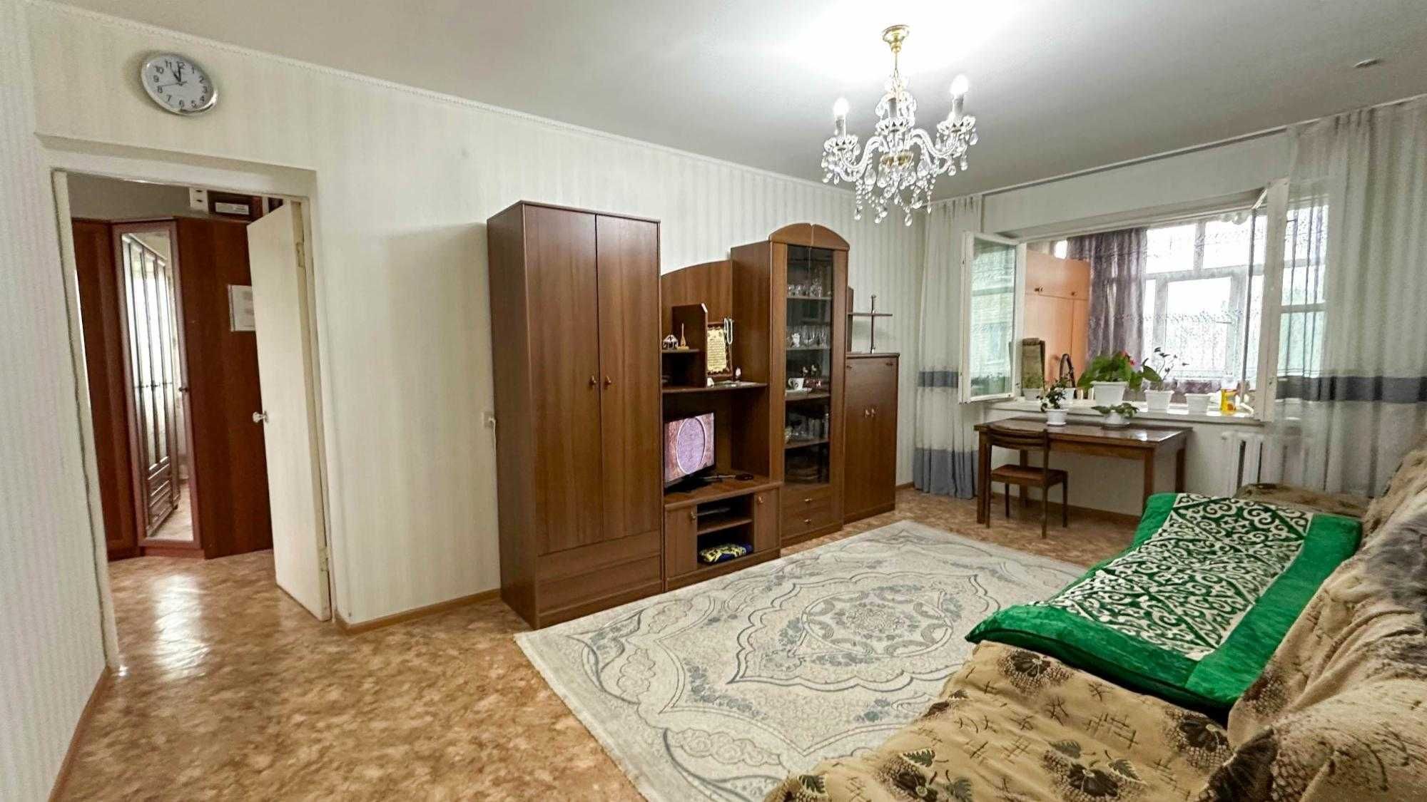 Продам 3 комнатную квартиру в мкр Жастар Айман Империя